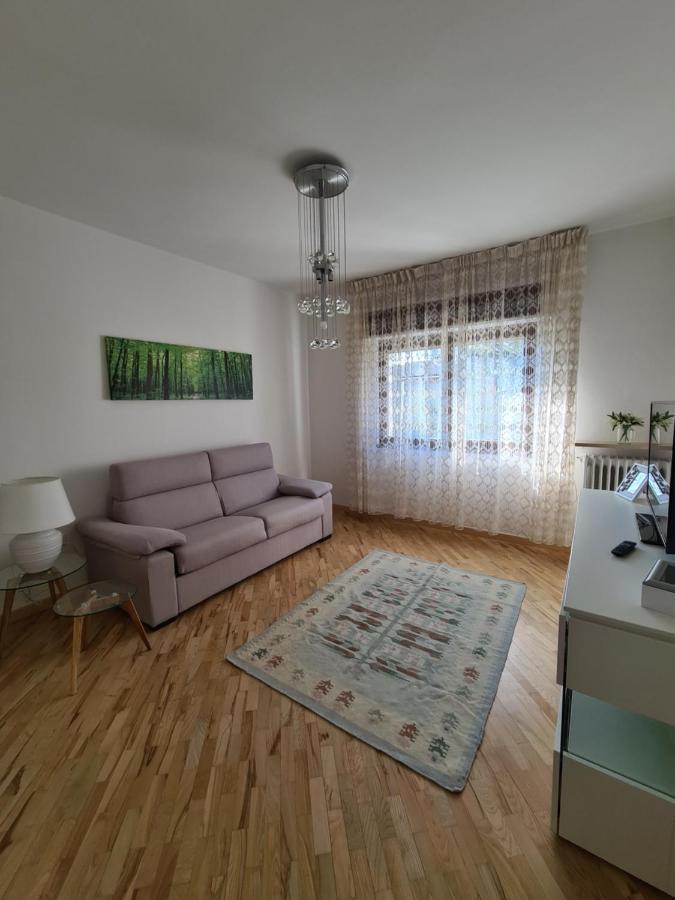 Le Peonie Apartment Riva del Garda Bagian luar foto