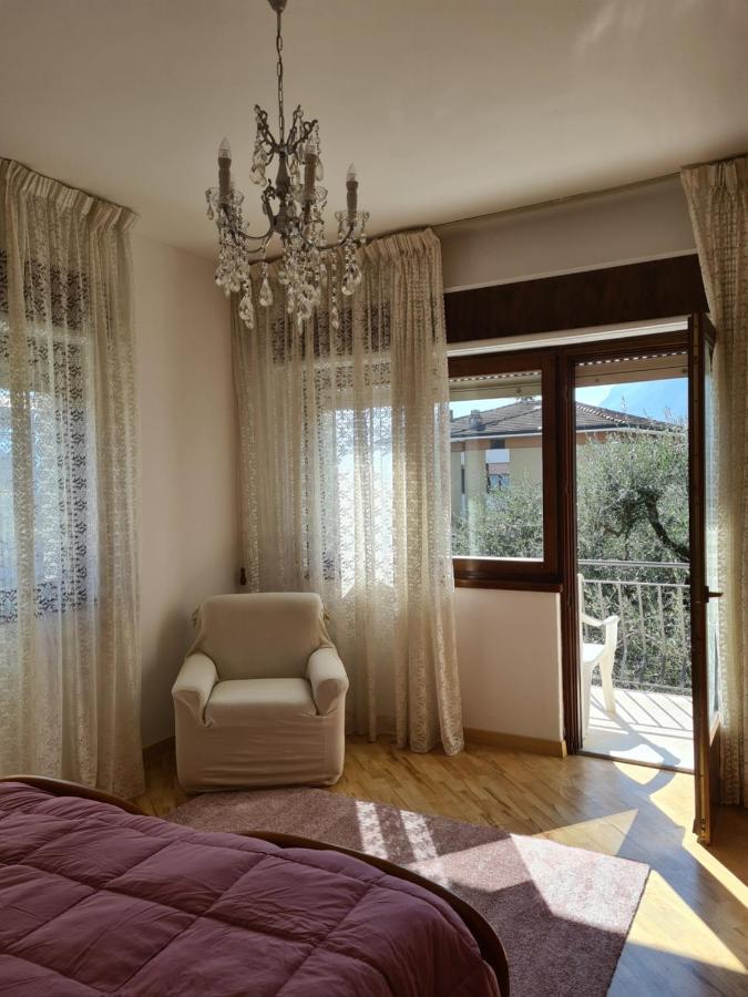 Le Peonie Apartment Riva del Garda Bagian luar foto