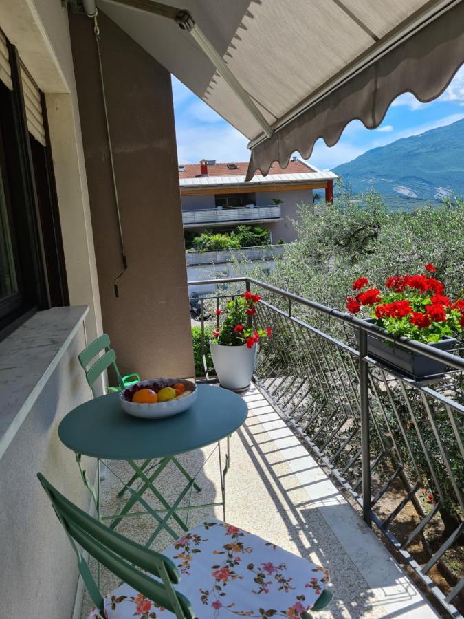 Le Peonie Apartment Riva del Garda Bagian luar foto